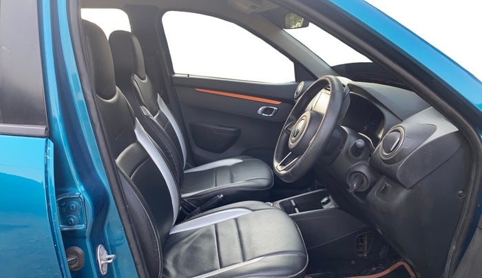 2019 Renault Kwid CLIMBER 1.0 AMT (O), Petrol, Automatic, 83,820 km, Right Side Front Door Cabin