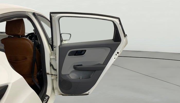 2020 Tata ALTROZ XT PETROL, Petrol, Manual, 47,402 km, RHS Rear Door