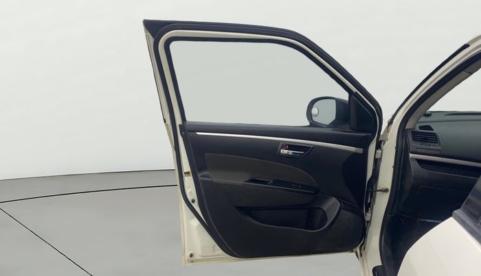 2017 Maruti Swift VDI ABS, Diesel, Manual, 1,08,722 km, LHS Front Door