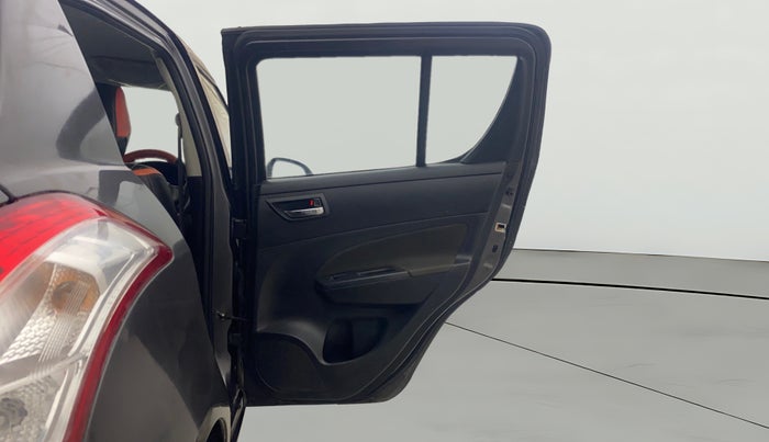 2015 Maruti Swift VXI, Petrol, Manual, 99,745 km, RHS Rear Door