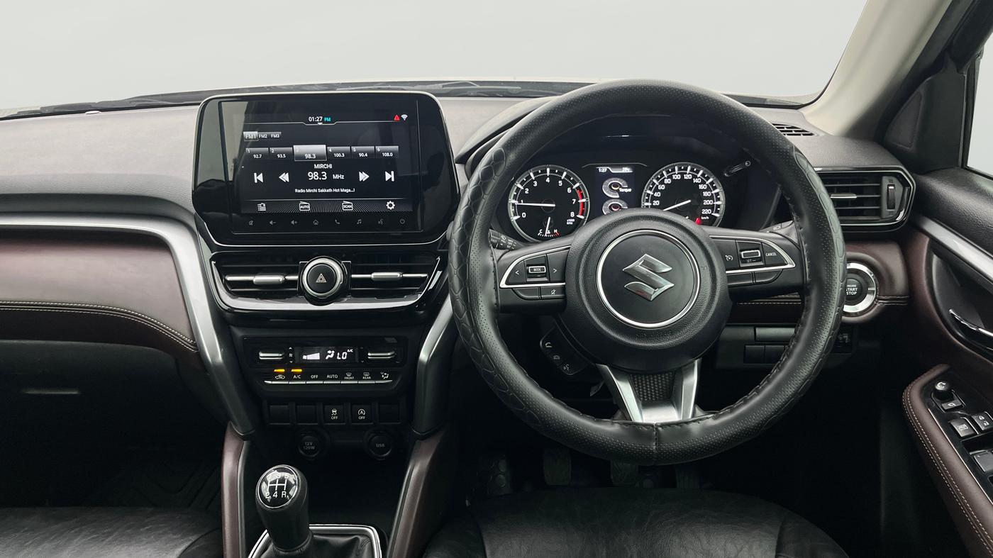 2023 Maruti Grand Vitara ZETA SMART HYBRID, Petrol, Manual, 38,096 km, Steering Wheel Close Up