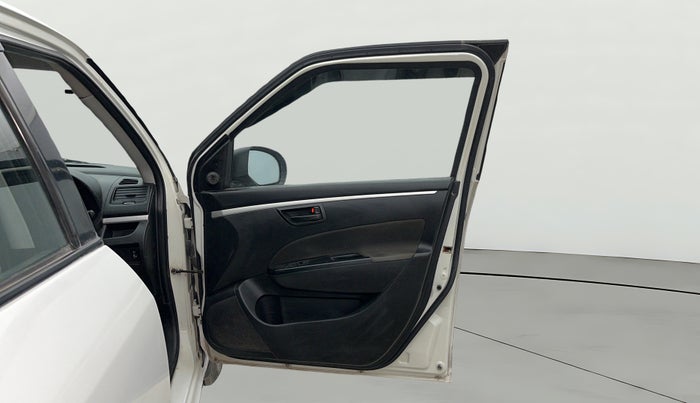 2016 Maruti Swift LXI (O), Petrol, Manual, 58,243 km, RHS Front Door