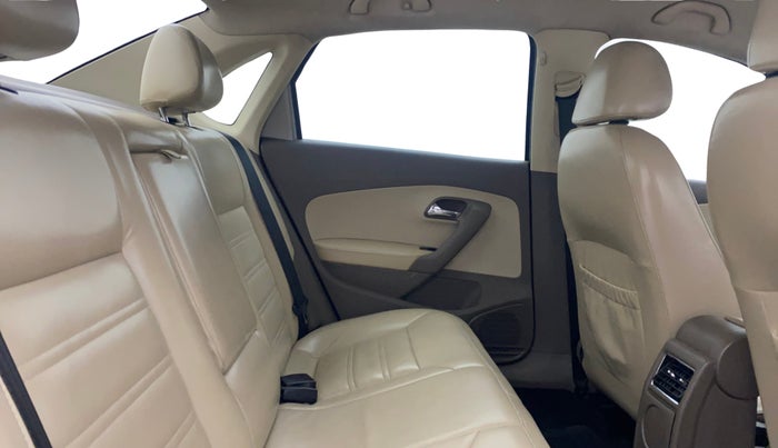 2015 Skoda Rapid 1.5 TDI CR AMBITION PLUS, Diesel, Manual, 75,393 km, Right Side Rear Door Cabin