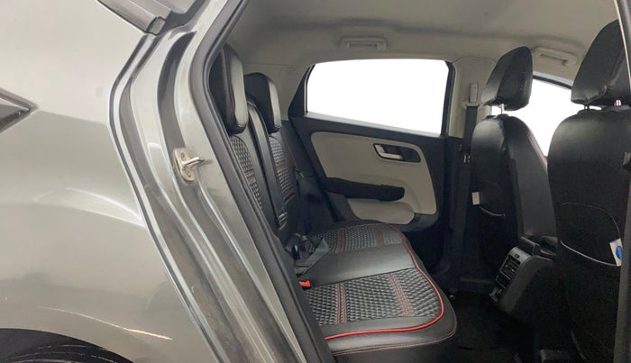 2023 Tata ALTROZ XZ PETROL, Petrol, Manual, 20,328 km, Right Side Rear Door Cabin