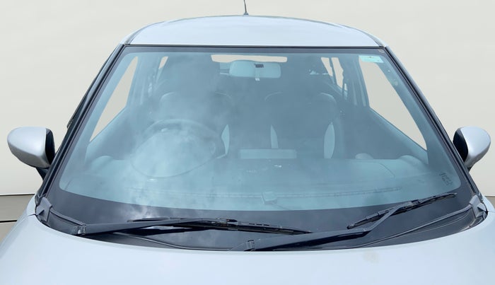 2017 Maruti IGNIS DELTA 1.2, Petrol, Manual, 76,129 km, Front Windshield