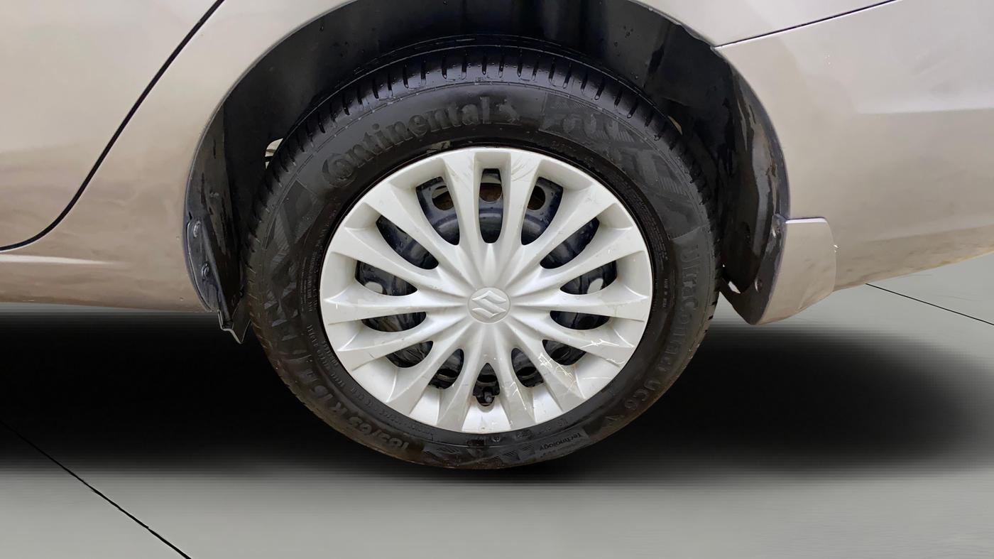 2018 Maruti Ciaz DELTA DIESEL 1.3, Diesel, Manual, 98,833 km, Left Rear Wheel