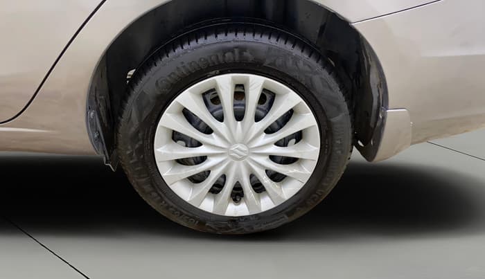 2018 Maruti Ciaz DELTA DIESEL 1.3, Diesel, Manual, 98,833 km, Left Rear Wheel