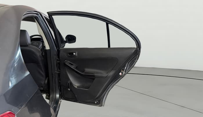 2015 Tata Zest XE PETROL, Petrol, Manual, 48,547 km, RHS Rear Door