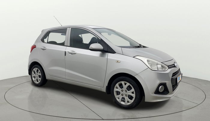 2016 Hyundai Grand i10 MAGNA AT 1.2 KAPPA VTVT, Petrol, Automatic, 64,815 km, Right Front Diagonal
