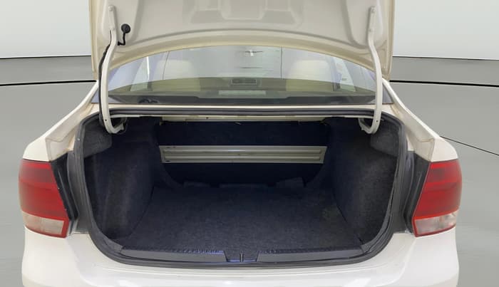 2014 Volkswagen Vento HIGHLINE PETROL AT, Petrol, Automatic, 92,803 km, Boot Open Zoomed View