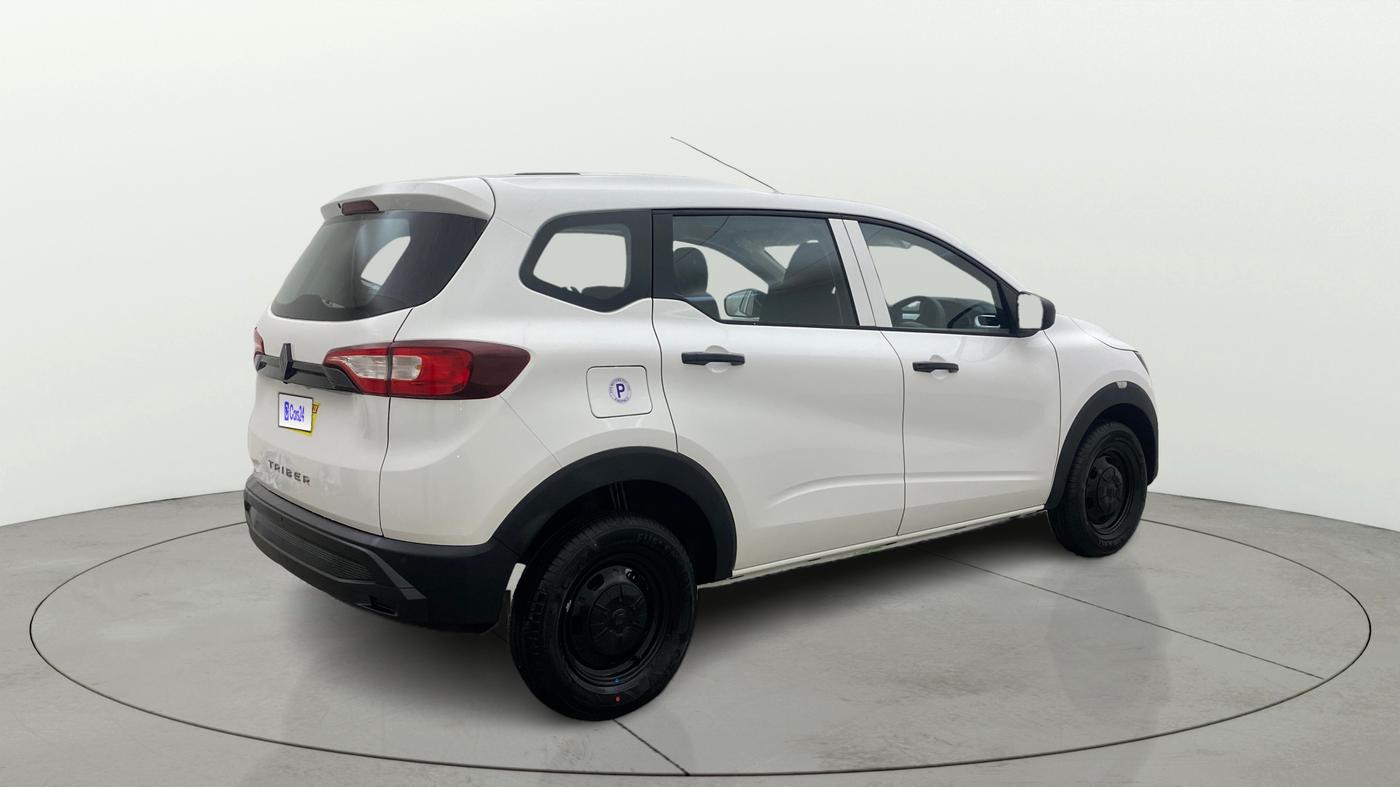2025 Renault TRIBER Evolution, Petrol, Manual, 50 km, Right Back Diagonal