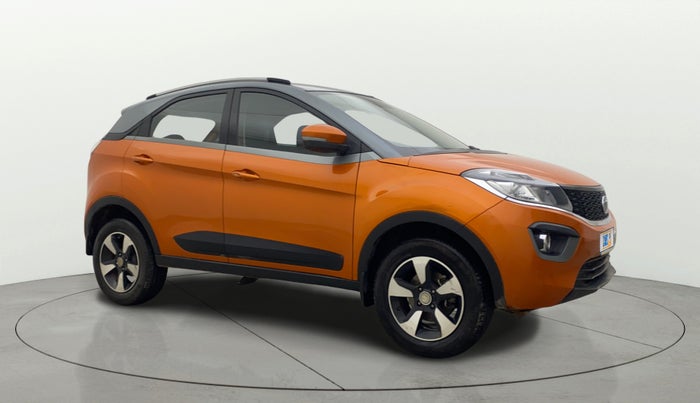 2018 Tata NEXON XZA PLUS PETROL DUAL TONE, Petrol, Automatic, 76,932 km, Right Front Diagonal