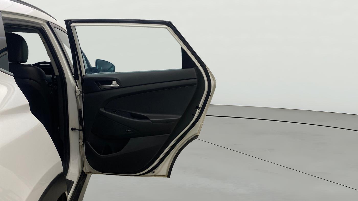 2020 Hyundai Tucson GL (O) 2WD AT, Diesel, Automatic, 1,40,820 km, RHS Rear Door