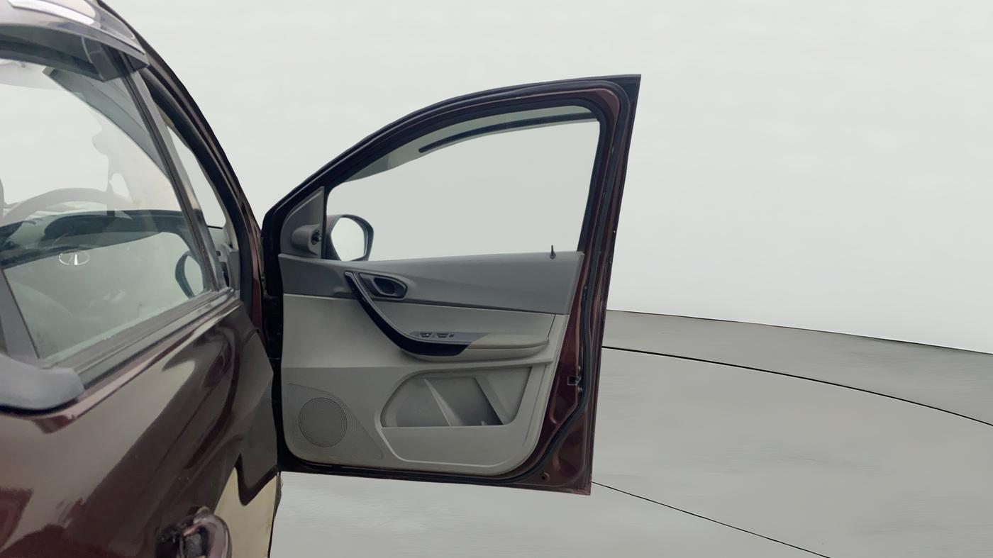 2021 Tata TIGOR XZ PETROL, Petrol, Manual, 51,673 km, RHS Front Door