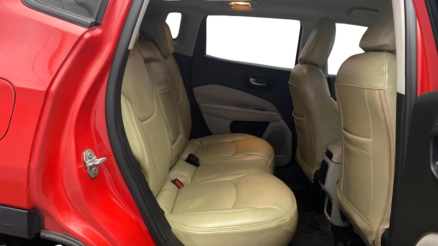 2017 Jeep Compass LIMITED 2.0 DIESEL, Diesel, Manual, 1,27,982 km, Right Side Rear Door Cabin