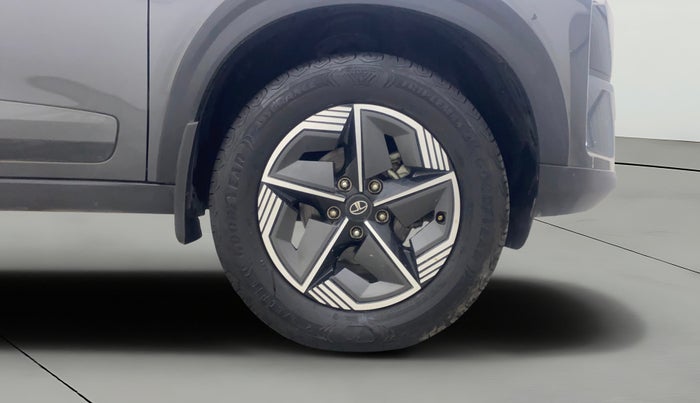 2024 Tata NEXON CREATIVE 1.2 PETROL, Petrol, Manual, 16,763 km, Right Front Wheel