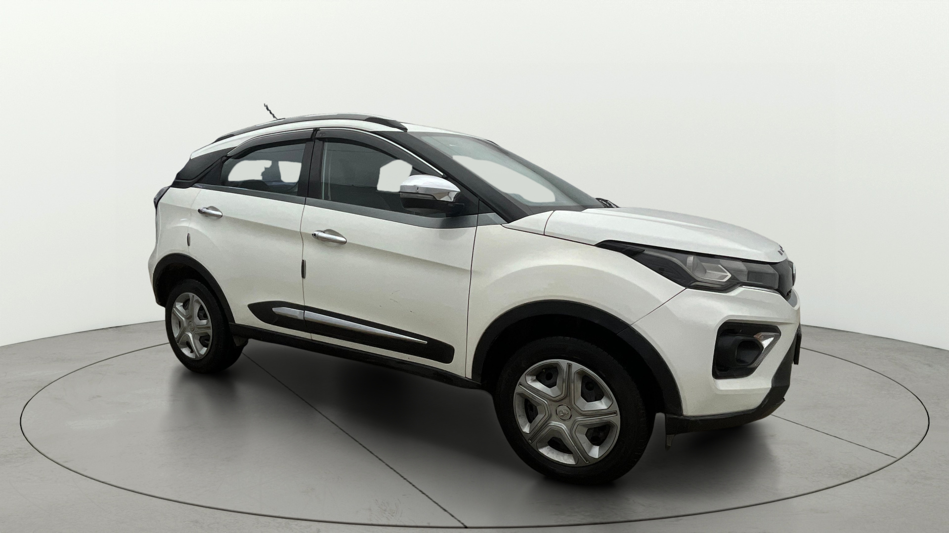 2022 Tata Nexon XM SUNROOF PETROL 2022 Tata Nexon XM SUNROOF PETROL