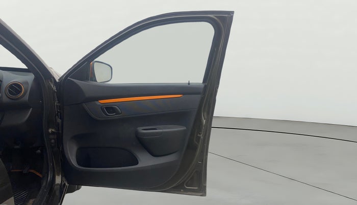 2019 Renault Kwid CLIMBER 1.0 AMT, Petrol, Automatic, 33,204 km, RHS Front Door