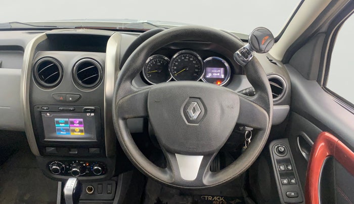 2017 Renault Duster RXS CVT, Petrol, Automatic, 1,09,289 km, Steering Wheel Close Up