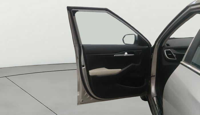 2022 KIA SELTOS HTK PLUS 1.5 IMT, Petrol, Manual, 32,190 km, LHS Front Door