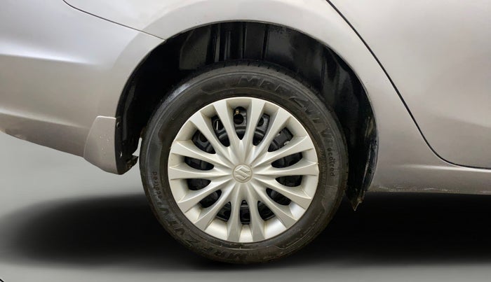 2016 Maruti Ciaz VXI, Petrol, Manual, 25,898 km, Right Rear Wheel