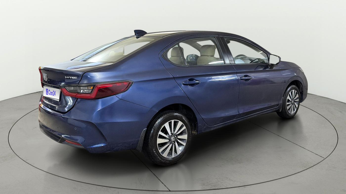 2024 Honda City 1.5L I-VTEC V, Petrol, Manual, 20,484 km, Right Back Diagonal