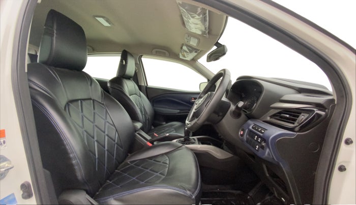 2023 Maruti Baleno ALPHA 1.2 AGS, Petrol, Automatic, 24,671 km, Right Side Front Door Cabin