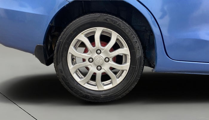 2013 Honda Amaze 1.2L I-VTEC VX, Petrol, Manual, 1,19,435 km, Right Rear Wheel