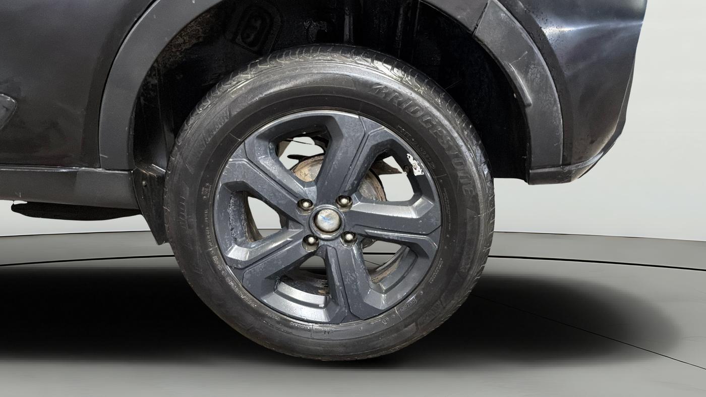 2022 Tata NEXON XZA PLUS (O) DIESEL DARK EDITION, Diesel, Automatic, 98,286 km, Left Rear Wheel