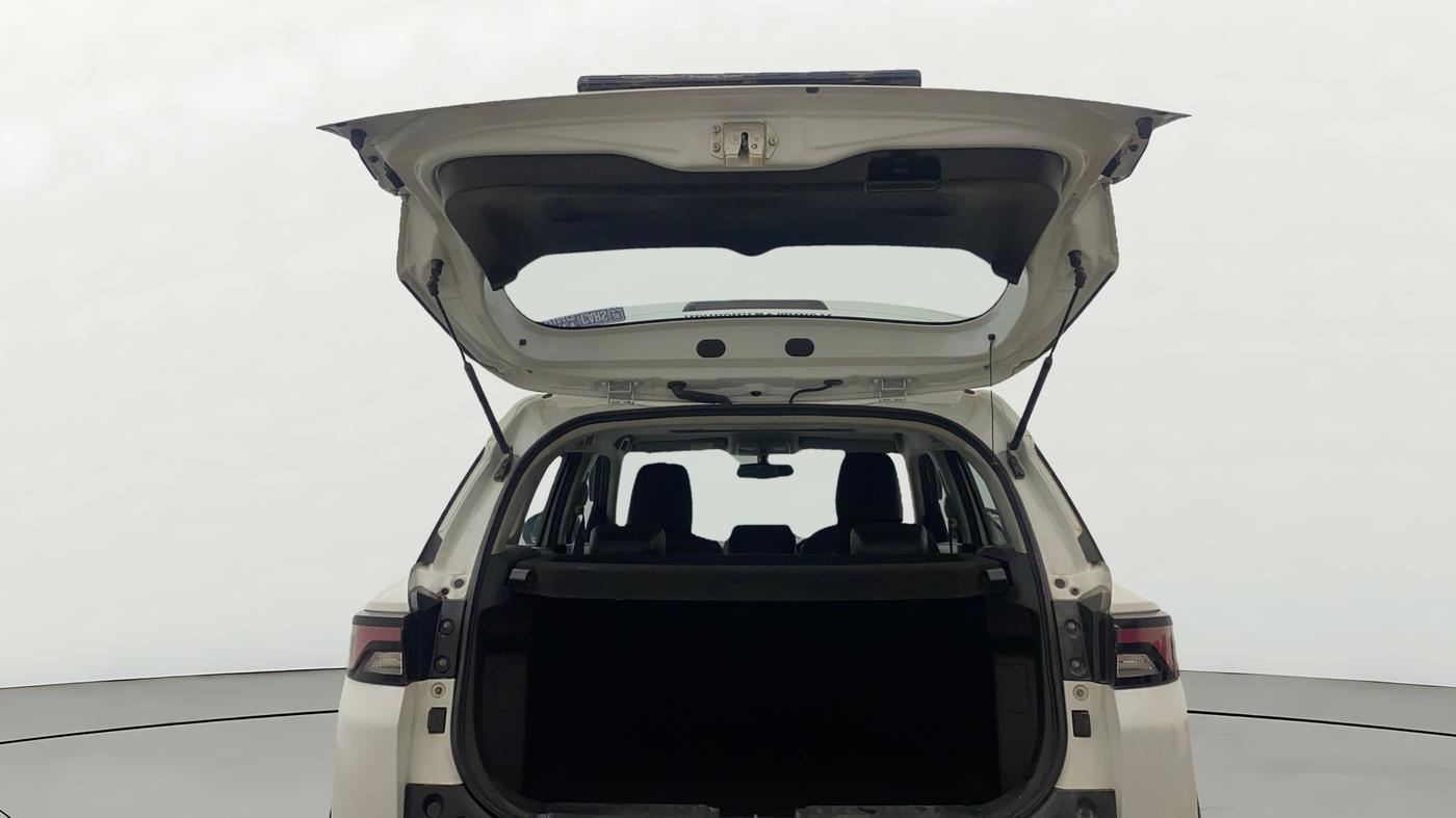 2023 Maruti BREZZA ZXI + SMART HYBRID, Petrol, Manual, 73,681 km, Boot Door Open
