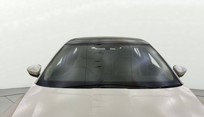 2017 Skoda Superb STYLE 1.8 TSI AT, Petrol, Automatic, 38,280 km, Front Windshield