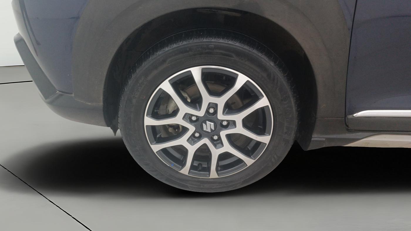 2022 Maruti XL6 ALPHA MT, Petrol, Manual, 47,450 km, Left Front Wheel