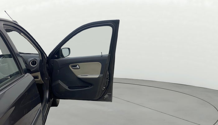 2016 Maruti Alto K10 VXI, Petrol, Manual, 69,833 km, RHS Front Door