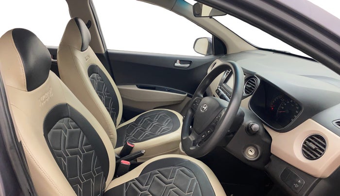 2017 Hyundai Xcent SX 1.2, Petrol, Manual, 63,357 km, Right Side Front Door Cabin