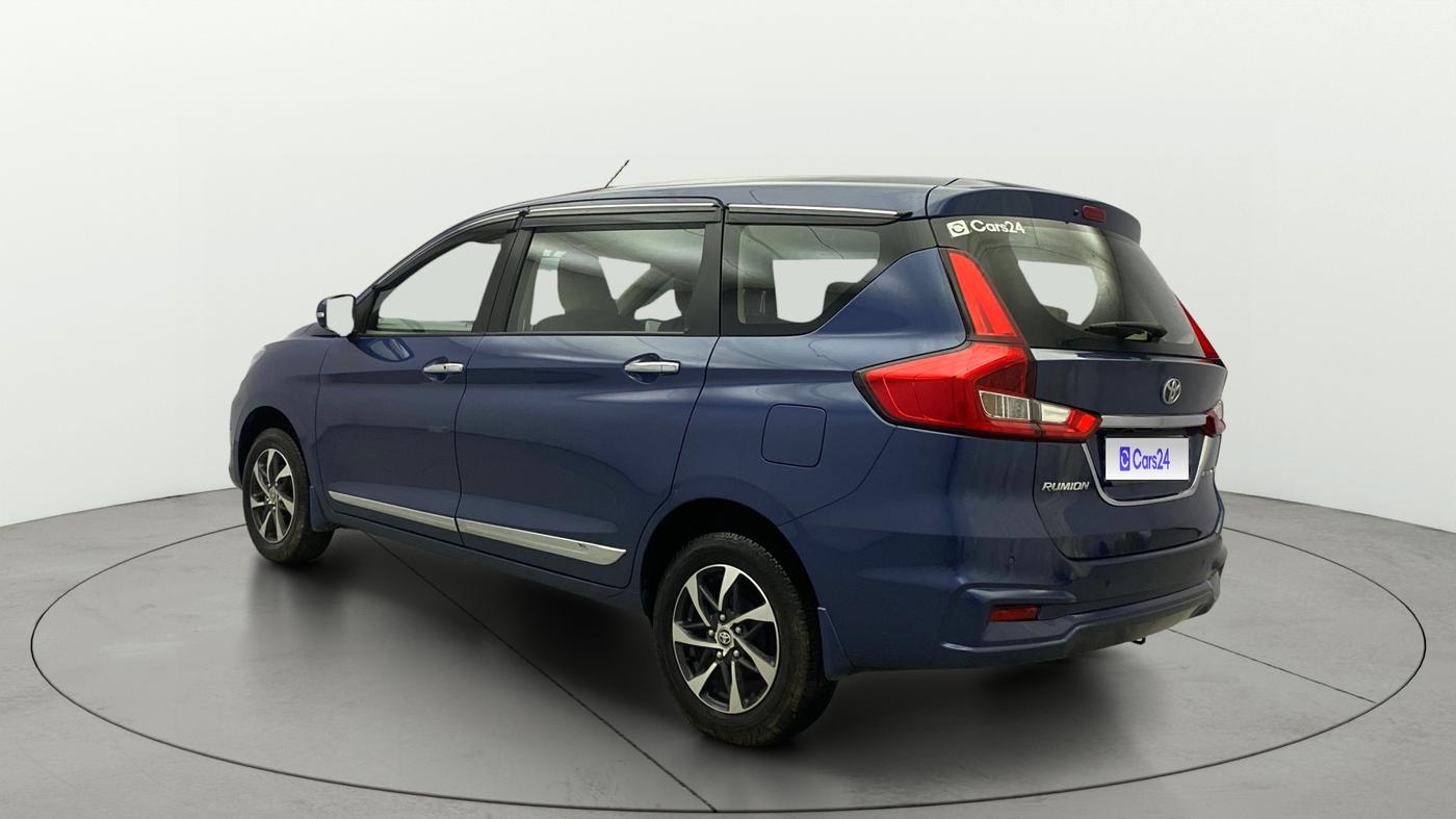 2024 Toyota RUMION  V MT , Petrol, Manual, 10,286 km, Left Back Diagonal