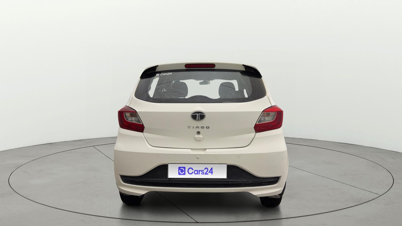2024 Tata Tiago XE PETROL, Petrol, Manual, 15,368 km, Back/Rear
