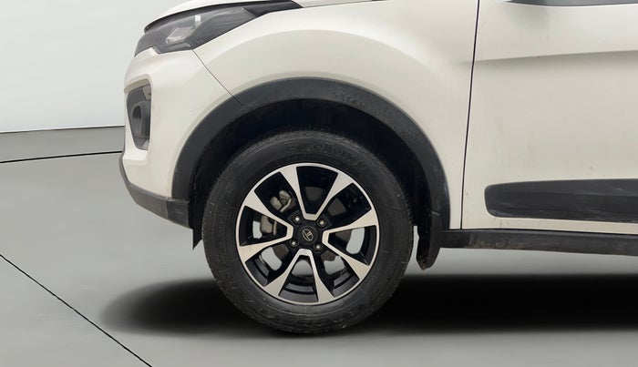 2021 Tata NEXON XZ PLUS DIESEL DUAL TONE, Diesel, Manual, 46,717 km, Left Front Wheel