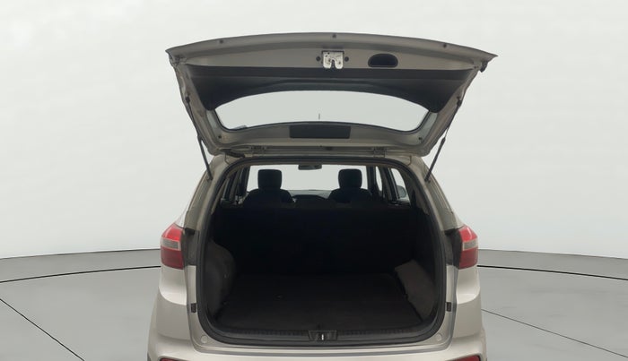 2017 Hyundai Creta E PLUS 1.6 PETROL, Petrol, Manual, 94,385 km, Boot Door Open