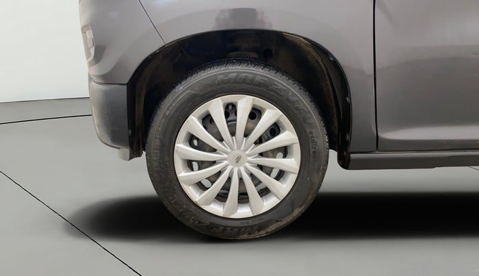 2021 Maruti S PRESSO VXI PLUS AMT, Petrol, Automatic, 25,937 km, Left Front Wheel