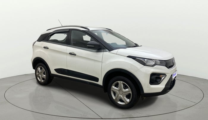 2021 Tata NEXON XM SUNROOF PETROL, Petrol, Manual, 57,668 km, Right Front Diagonal
