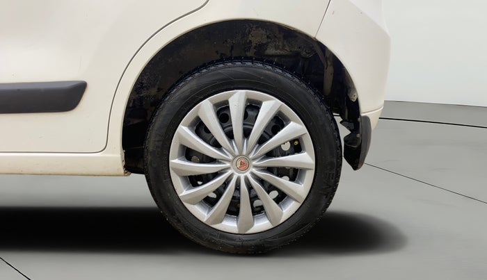 2018 Maruti Wagon R 1.0 VXI AMT, CNG, Automatic, 91,489 km, Left Rear Wheel