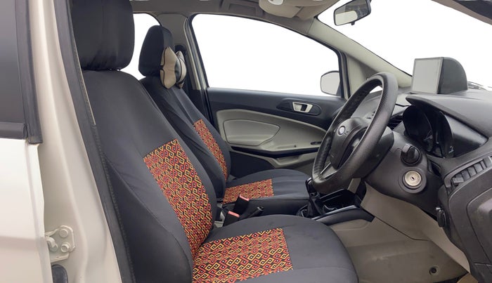 2017 Ford Ecosport TREND+ 1.0L ECOBOOST, Petrol, Manual, 1,05,061 km, Right Side Front Door Cabin