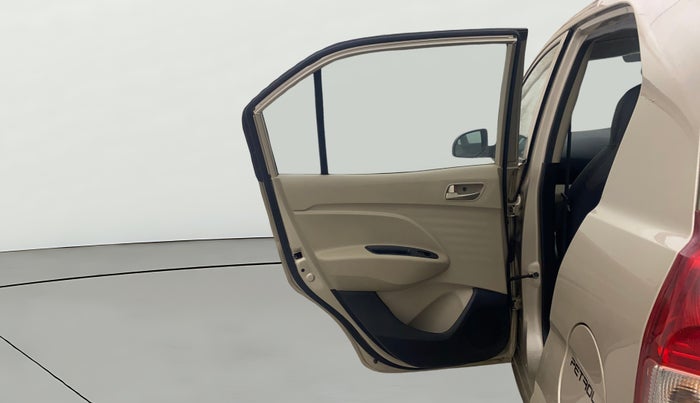 2018 Hyundai NEW SANTRO MAGNA AMT, Petrol, Automatic, 34,584 km, LHS Rear Door