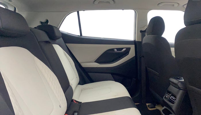 2023 Hyundai Creta SX IVT 1.5 PETROL, Petrol, Automatic, 18,526 km, Right Side Rear Door Cabin