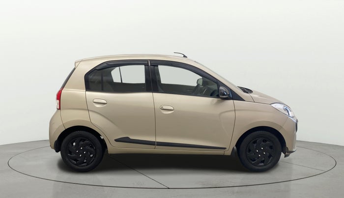 2019 Hyundai NEW SANTRO ASTA MT, Petrol, Manual, 31,054 km, Right Side View