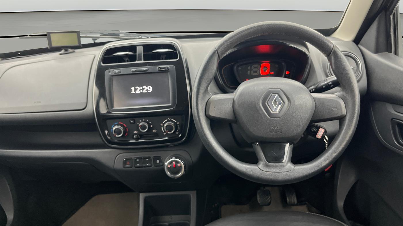 2016 Renault Kwid RXT 1.0 AMT (O), Petrol, Automatic, 22,044 km, Steering Wheel Close Up