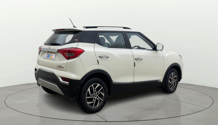 2023 Mahindra XUV300 W8 (O) 1.5 DIESEL AMT, Diesel, Automatic, 25,849 km, Right Back Diagonal