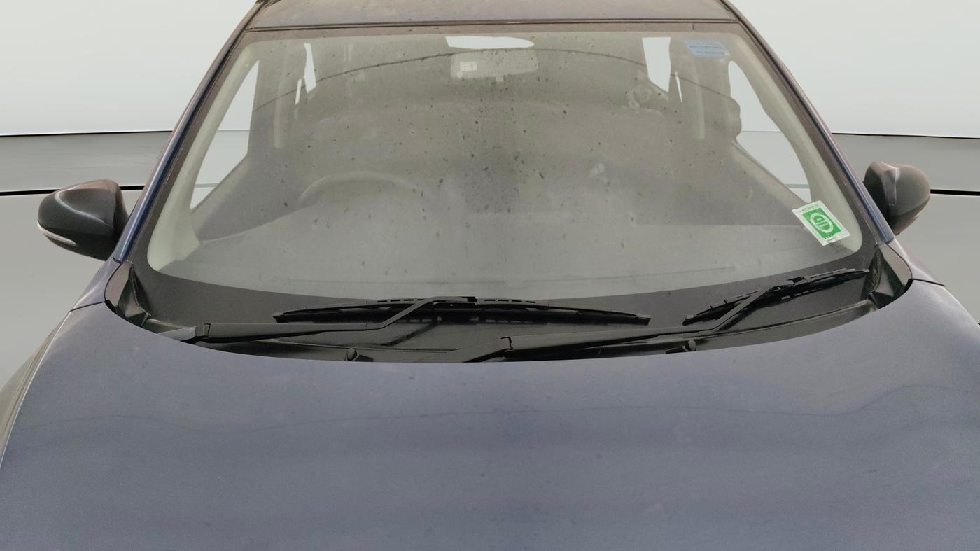 2019 Maruti XL6 ALPHA AT, Petrol, Automatic, 1,36,526 km, Front Windshield