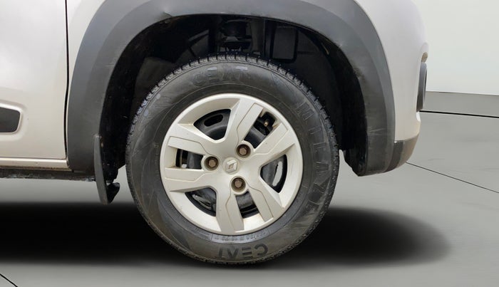 2017 Renault Kwid RXL, Petrol, Manual, 32,705 km, Right Front Wheel