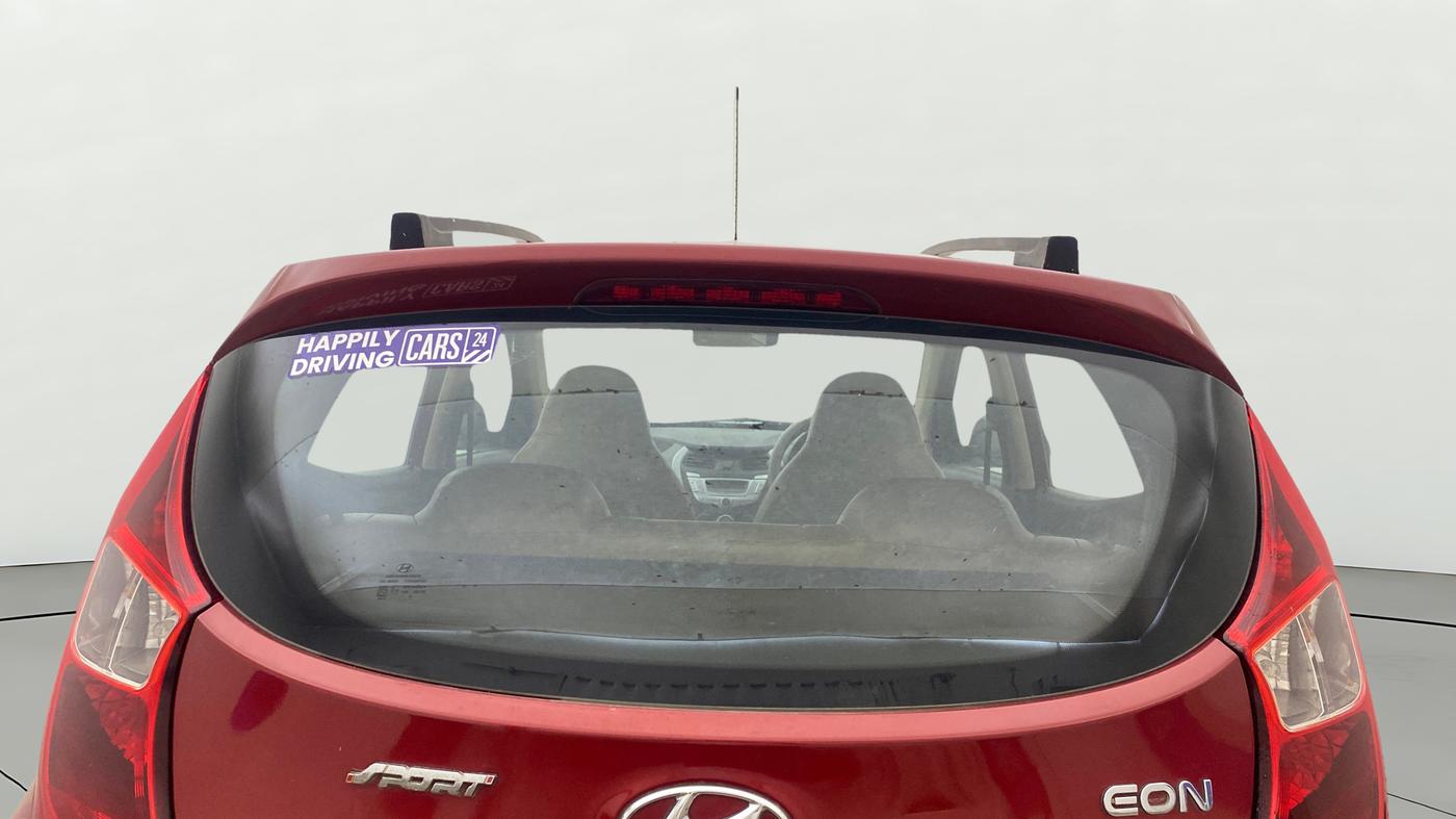 2018 Hyundai Eon SPORTZ, Petrol, Manual, 47,512 km, Rear Windshield